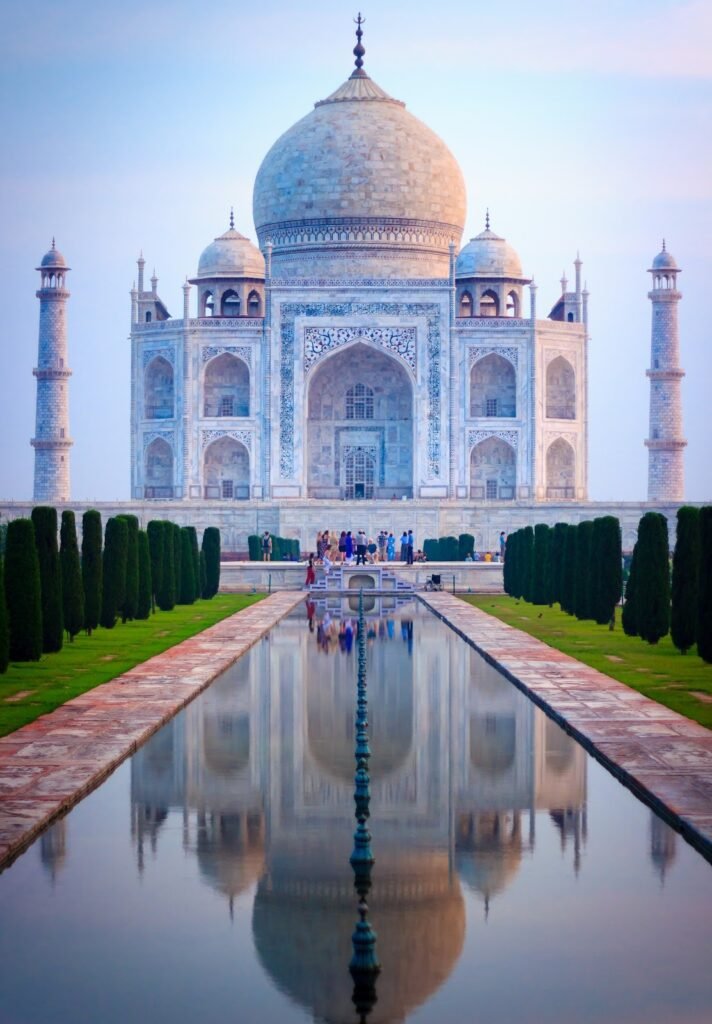 उत्तर प्रदेश (Uttar Pradesh)  Taj Mahal